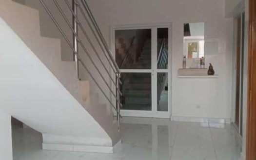 Villa meublée à louer à Nguering