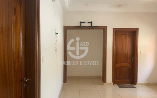 Villa à louer Ngor