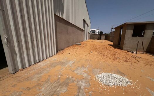 un Hangar a louer a diamniadio