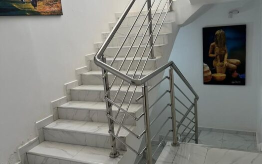 UNE VILLA A LOUER AUX MAMELLES